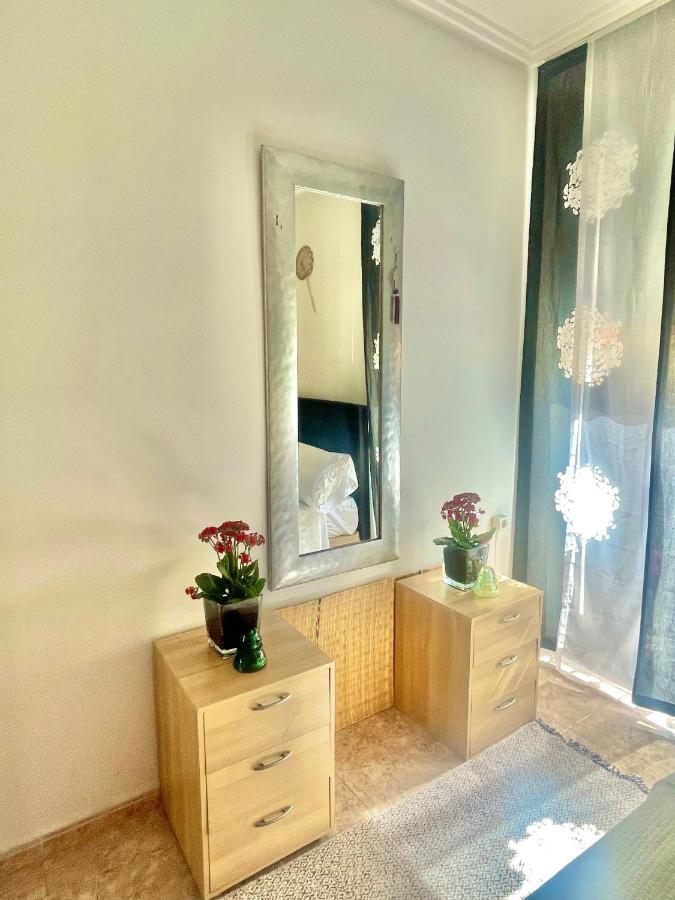Habitacion Privada En Piso Compartido فالنسيا المظهر الخارجي الصورة